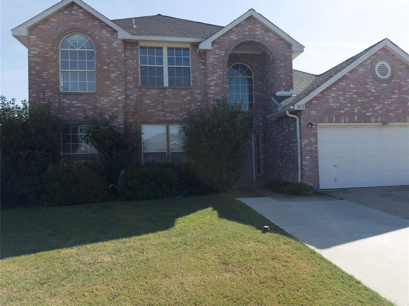 3613  COTTON CREEK Lane , Fort Worth Texas 76123