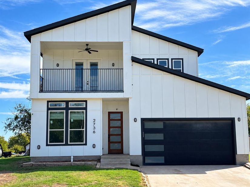 2736  Kool  , Dallas Texas 75241