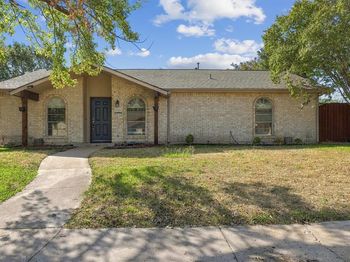 3026  Flagstone Drive 