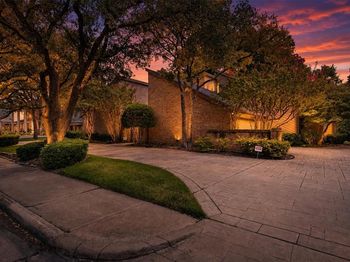 6822  Blue Mesa Drive 
