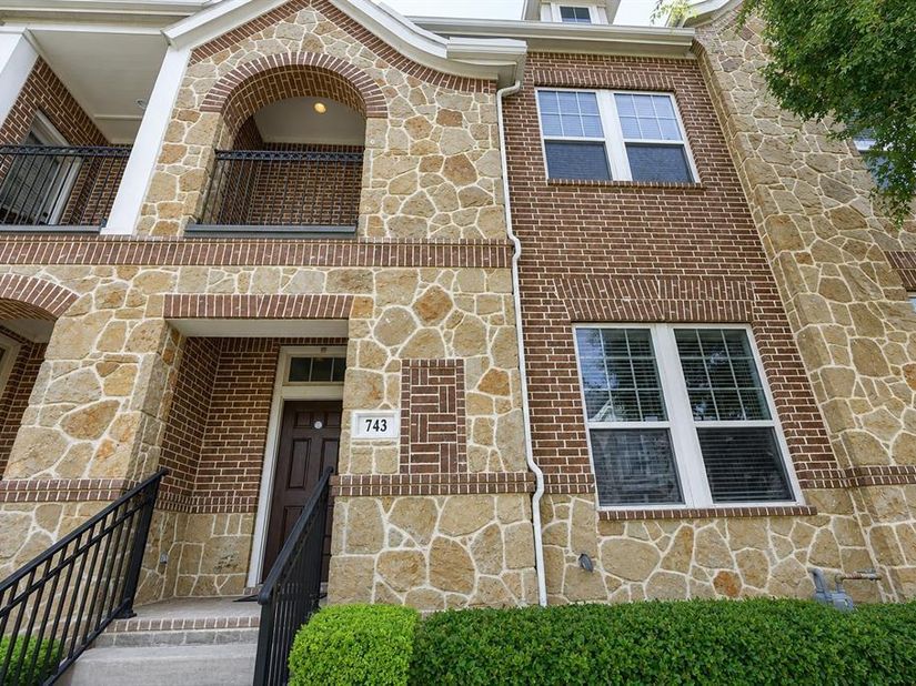 743  Matthew Place , Richardson Texas 75081
