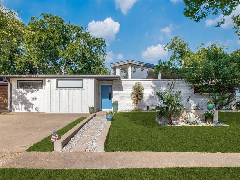 8630  Rolling Rock Lane , Dallas Texas 75238