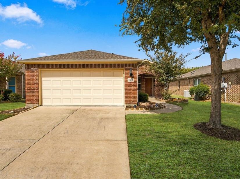 1562  Troon Drive , Frisco Texas 75036