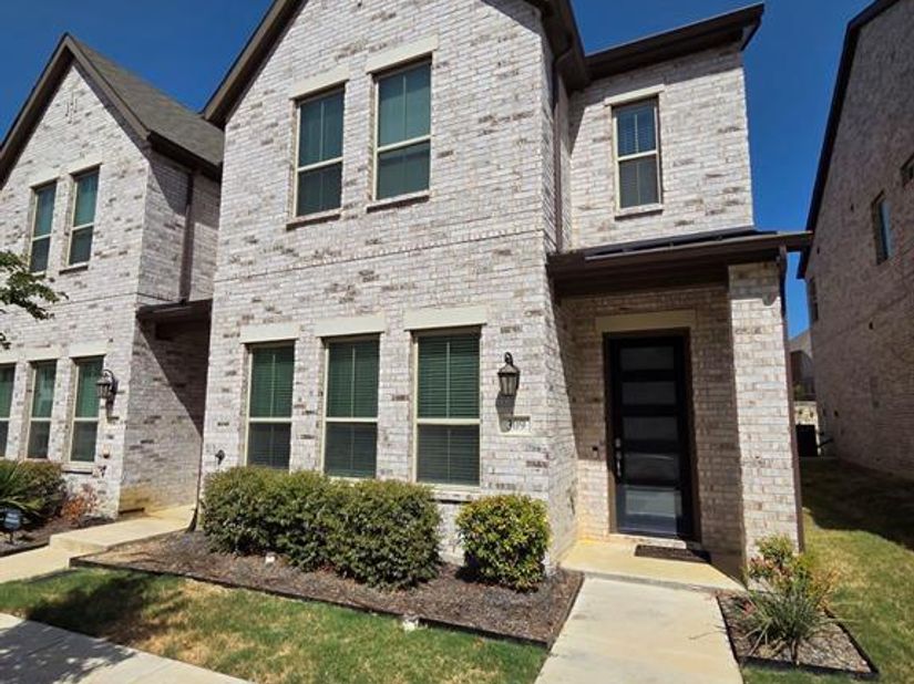 309  Colusa Drive , Lewisville Texas 75056