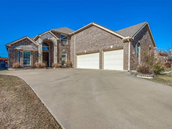 7311  Padilla  , Grand Prairie Texas 75054
