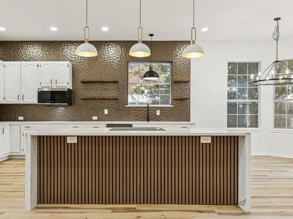 915  Inverness Circle , Highland Village Texas 75077