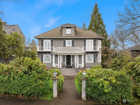 1021 34th Avenue E, Seattle WA 98112