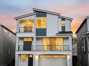 17542 NE Midnight Sun Loop