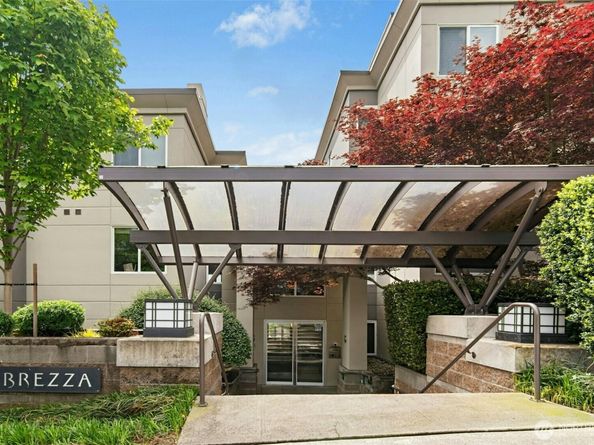 225 4th Avenue A307, Kirkland WA 98033