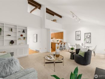 2938 Kennewick Place NE