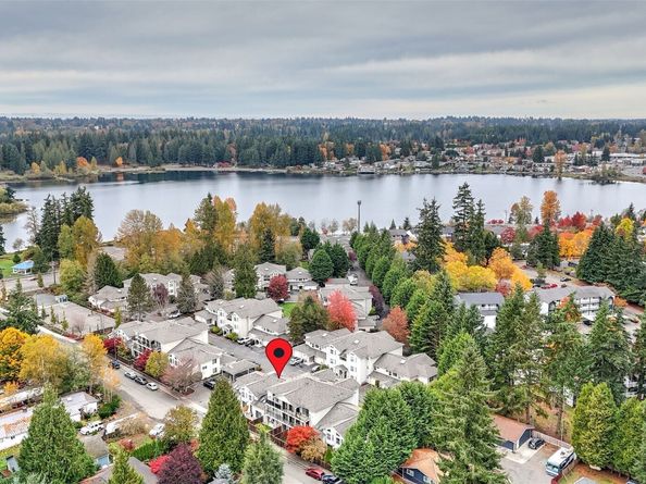 2001 120th Place SE 2105, Everett WA 98208