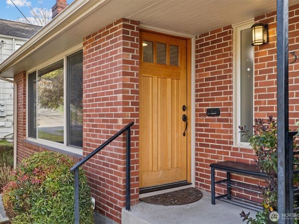 3309 W Thurman, Seattle WA 98199
