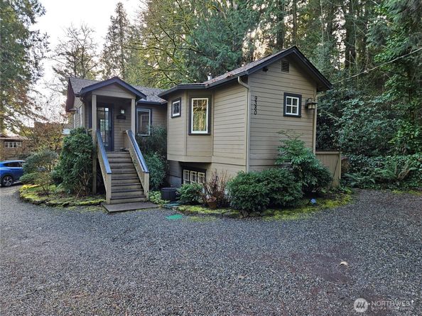 9380 Ferncliff Avenue NE, Bainbridge Island WA 98110