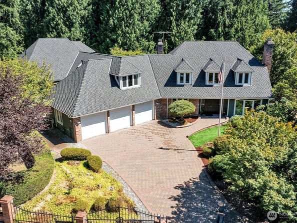 14616 181st Place NE, Woodinville WA 98072