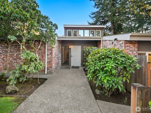 3601 NE 123rd Street, Seattle WA 98125