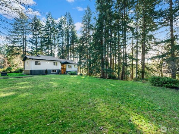 15019 119th Avenue SW, Vashon WA 98070