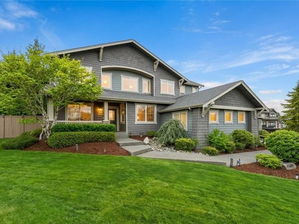 7041 Eagle Lake Drive SE, Snoqualmie WA 98065