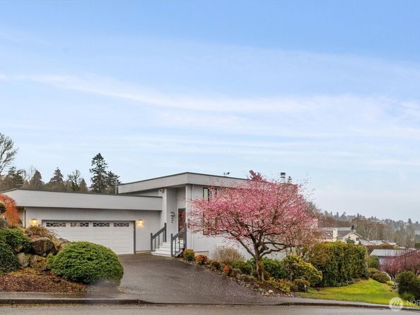 505 S Marine Hills Way, Federal Way WA 98003