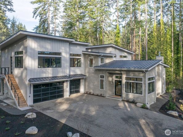 13982 Manzanita Road NE, Bainbridge Island WA 98110