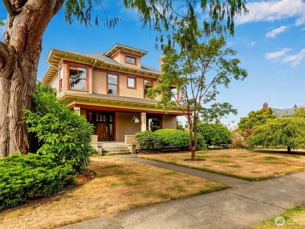 1602 Rucker Ave, Everett WA 98201