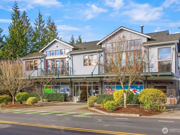 107 Jacolet Lane NW 107, Bainbridge Island WA 98110