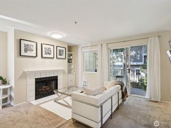 949 Aberdeen Avenue NE