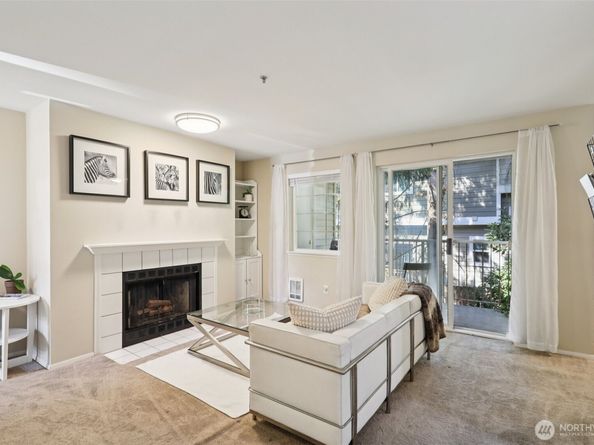 949 Aberdeen Avenue NE C208, Renton WA 98056