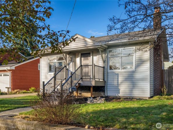 630 NW 82nd Street, Seattle WA 98117