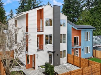 2004 NE 120th Street NE