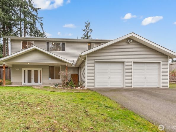 2718 S Star lake Road, Federal Way WA 98003