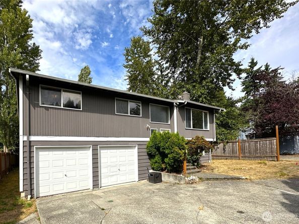 13051 37th Avenue NE, Seattle WA 98125