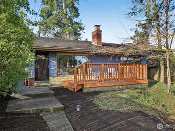 10219 15th Avenue NE