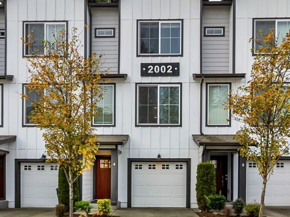 2002 101 Street SE 4, Lake Stevens WA 98258