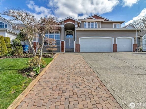 27018 117th Place SE, Kent WA 98030