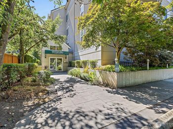 6831 NE 170th Street