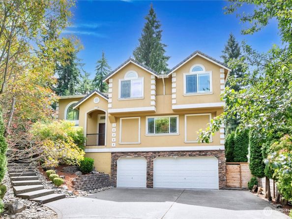 15025 SE 43rd Street, Bellevue WA 98006