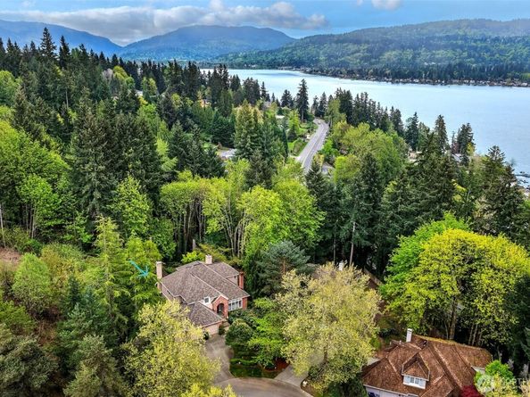 19225 SE 25th Street, Sammamish WA 98075