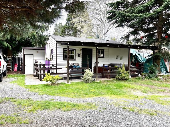 10030 30th Avenue SW, Seattle WA 98146