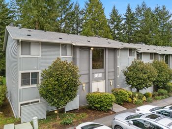 4727 W Lake Sammamish Parkway SE