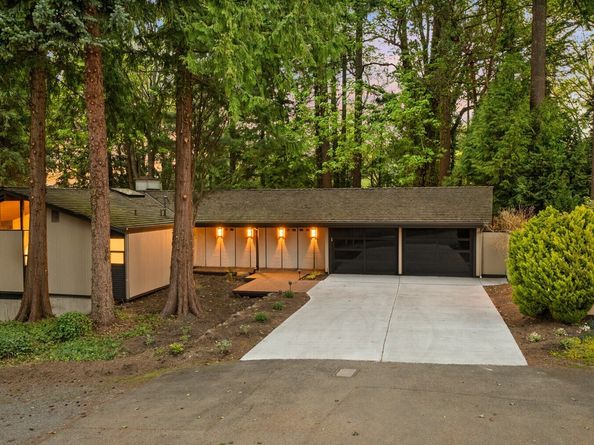 7236 NE 121st Place, Kirkland WA 98034
