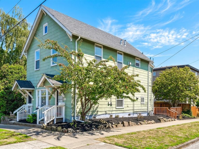 2861 NW 60th Street, Seattle WA 98107