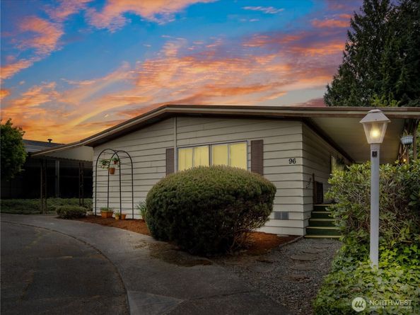 2500 S 370th Street 96, Federal Way WA 98003