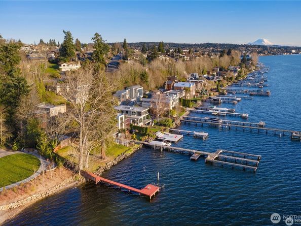 557 5th Avenue W, Kirkland WA 98033
