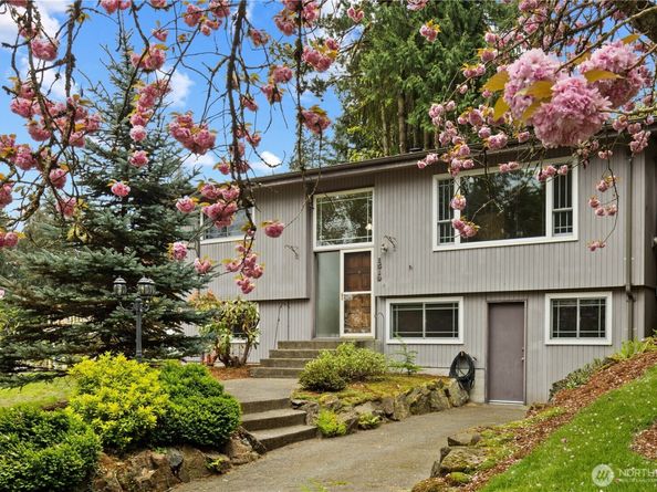1519 NE 185th Street, Shoreline WA 98155