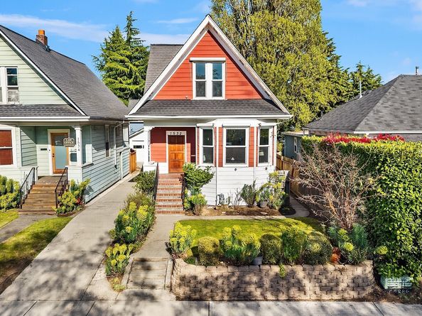 1532 23rd Avenue, Seattle WA 98122