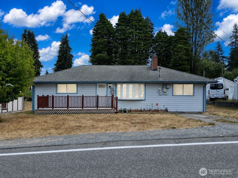 5029 West View Drive, Everett WA 98203