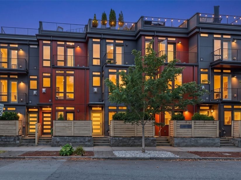 7459 Woodlawn Avenue NE A, Seattle WA 98115