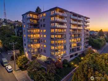 100 Ward Street