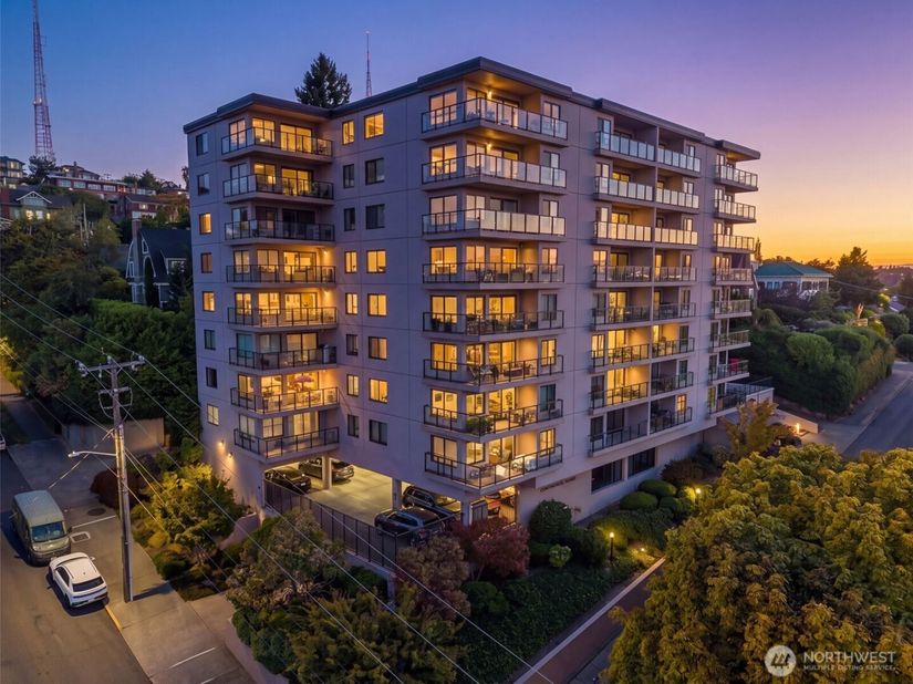 100 Ward Street 303, Seattle WA 98109