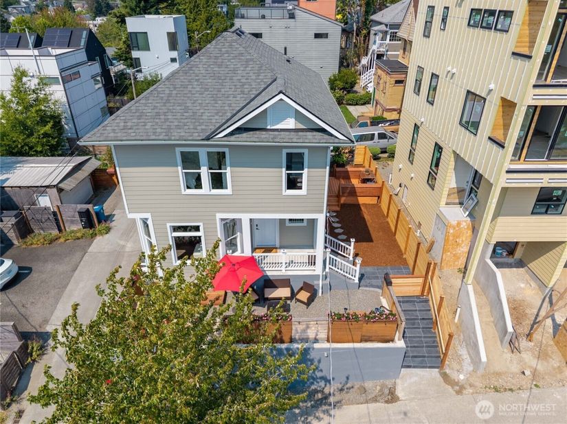 2216 E Fir Street, Seattle WA 98122